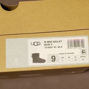 Ugg Mini Bailey Bow II Boot - Black